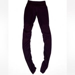 Alo Yoga High Waisted Goddess Leggings S Purple Yoga workout